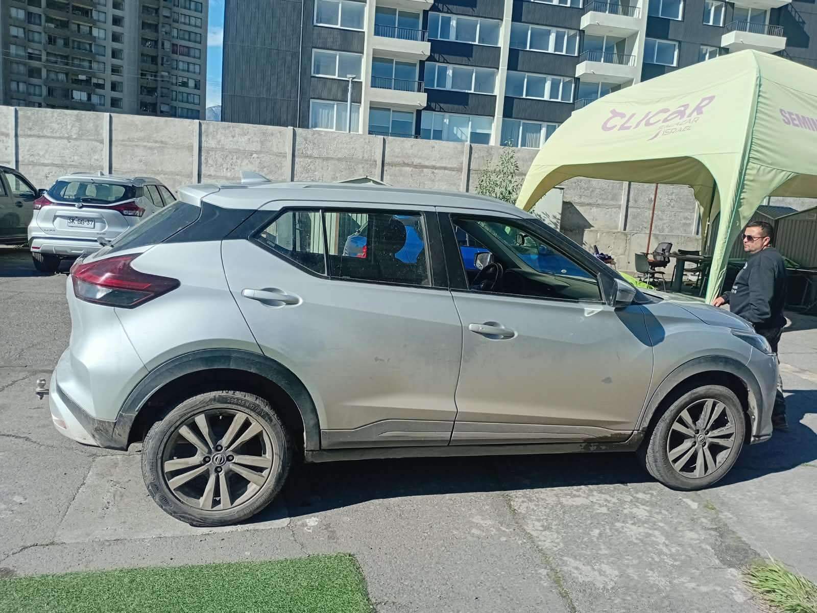 NISSAN - 3
