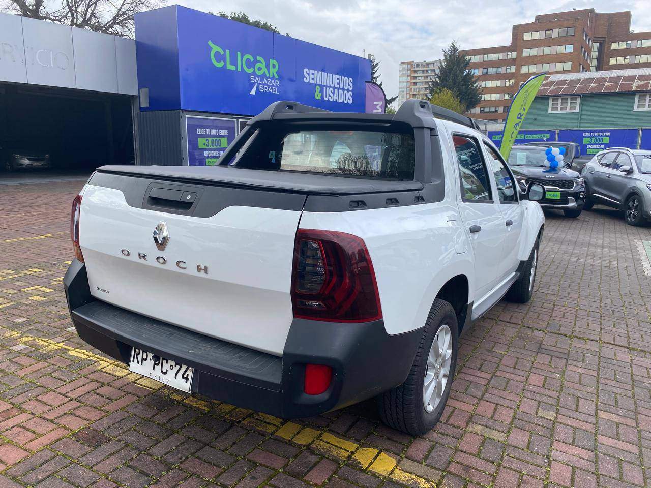 RENAULT - 4