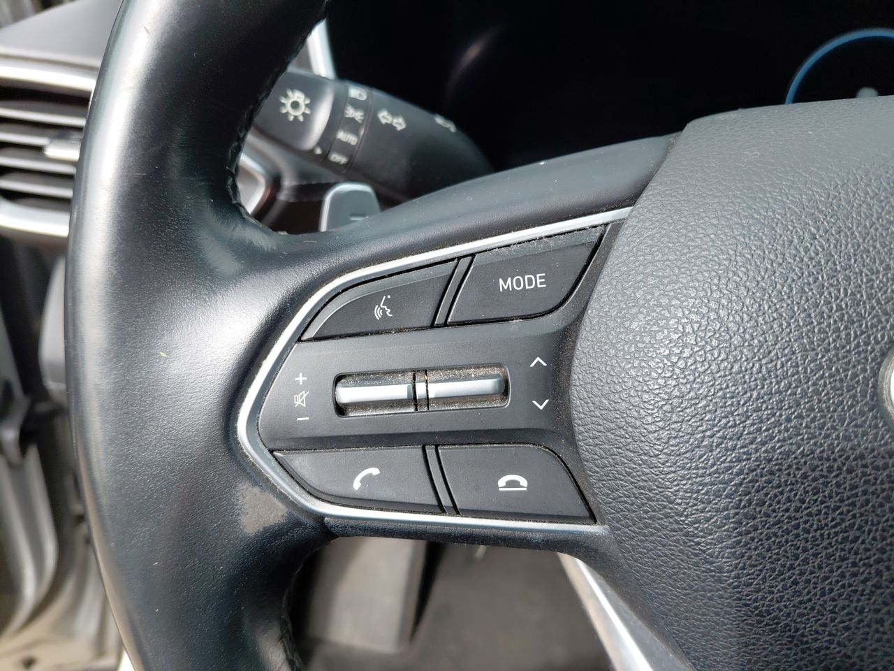 HYUNDAI - 26