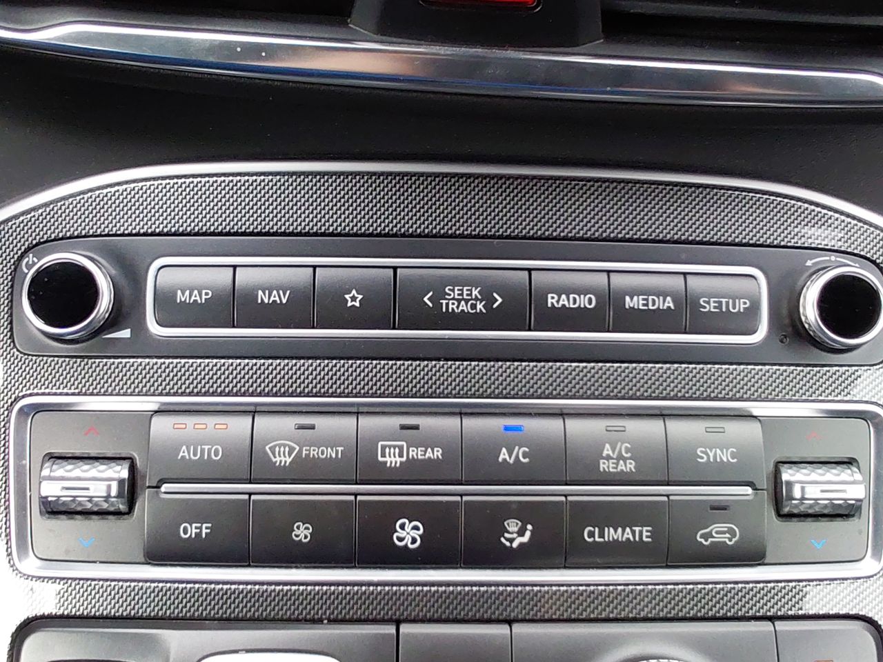 HYUNDAI - 30
