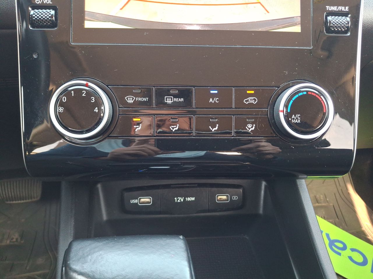 HYUNDAI - 19