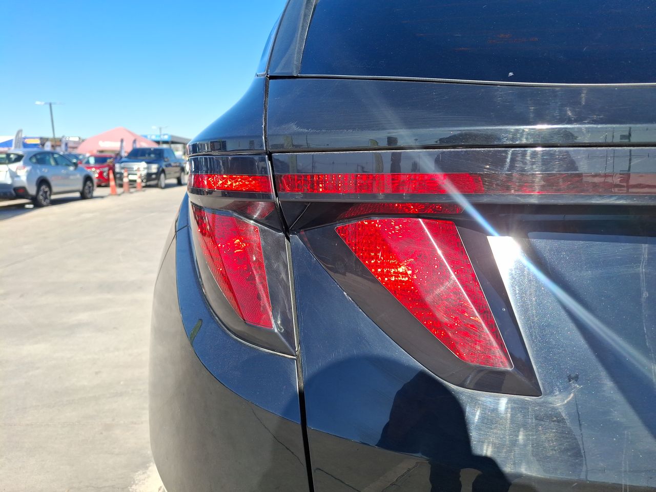 HYUNDAI - 11