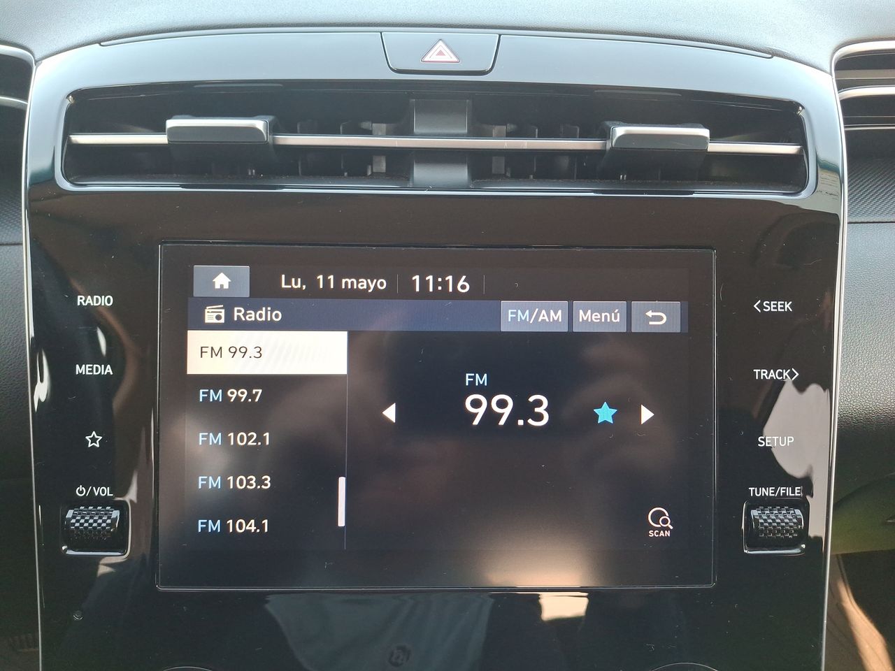 HYUNDAI - 17