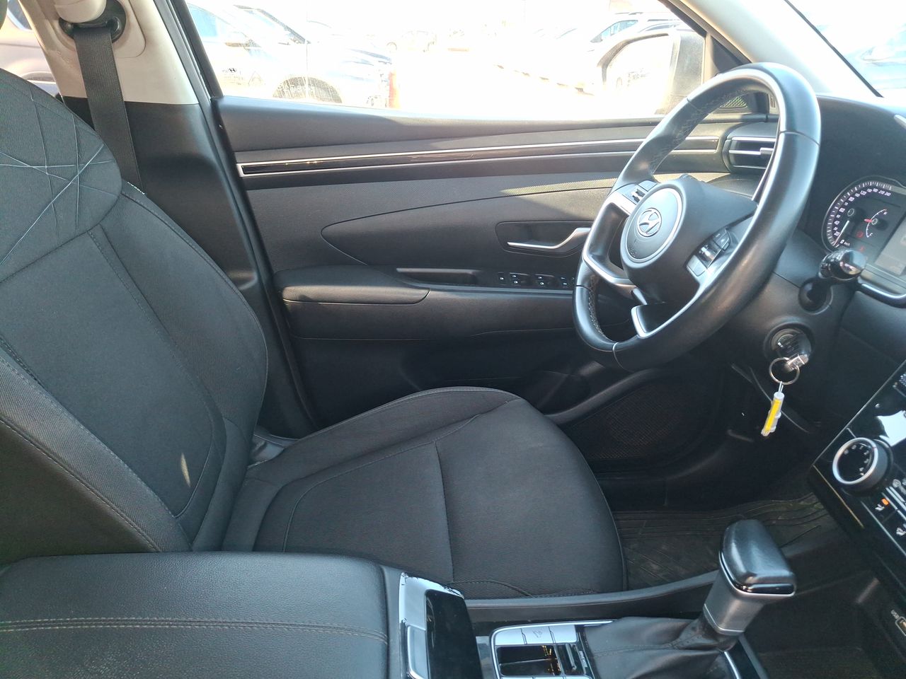 HYUNDAI - 7