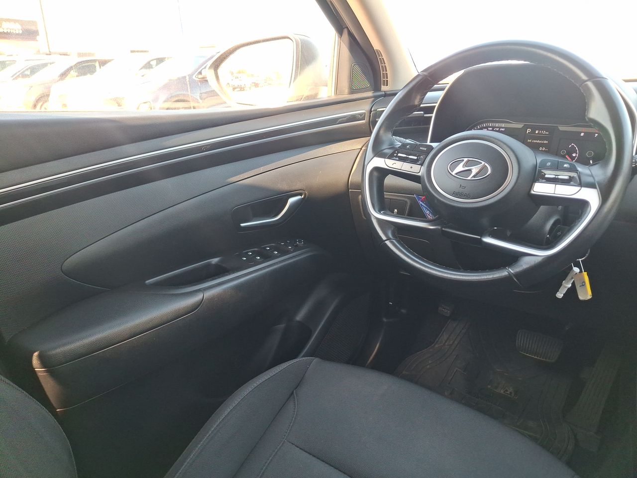 HYUNDAI - 8
