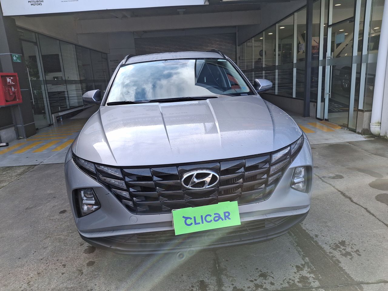 HYUNDAI - 2