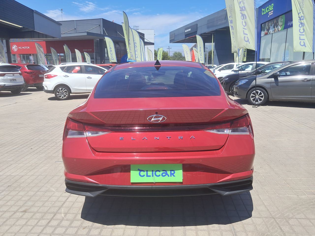 HYUNDAI - 6