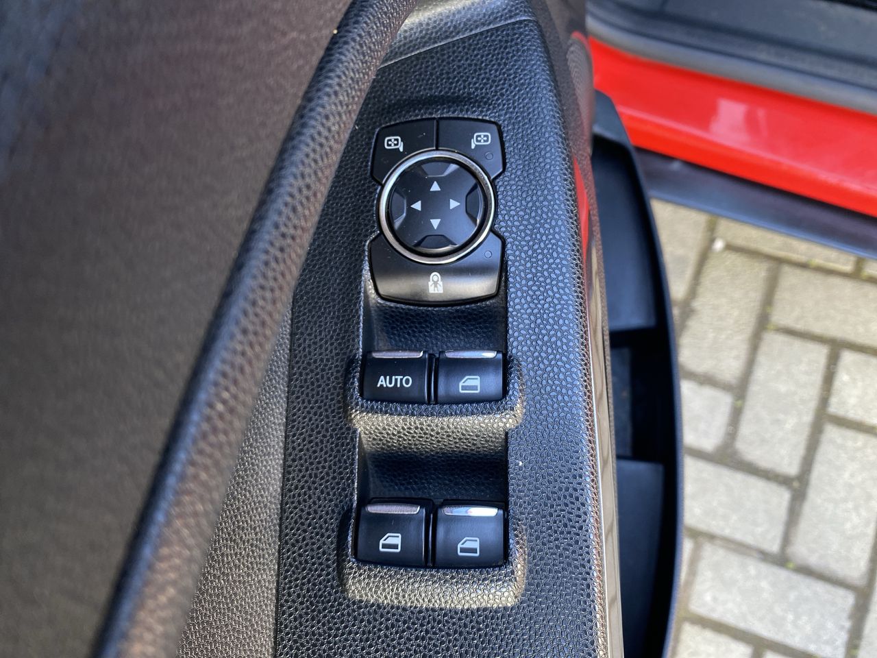 Ford Ecosport — foto 24 de 36
