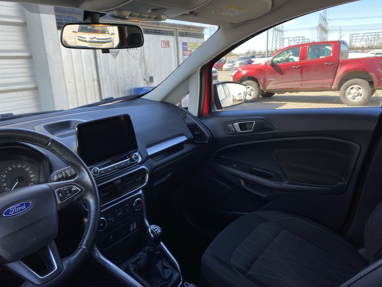 Ford Ecosport — foto 11 de 36