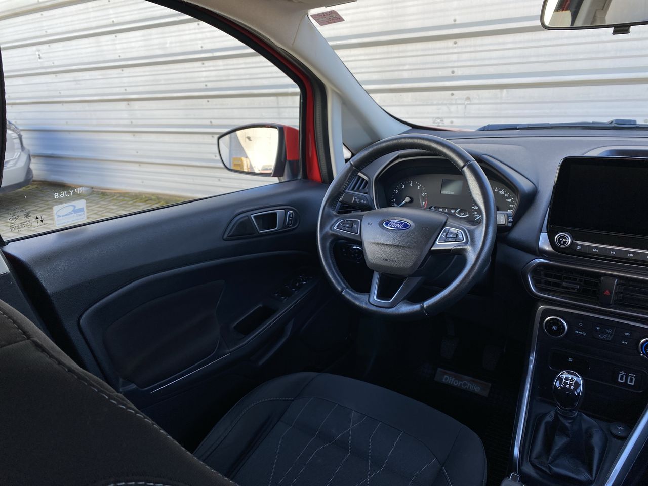 Ford Ecosport — foto 17 de 36
