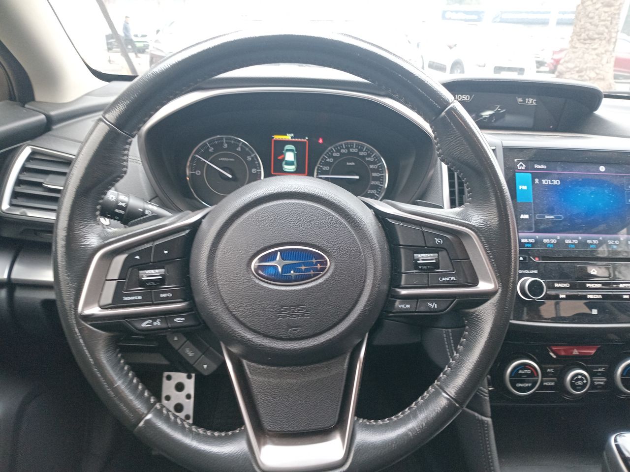 Subaru Impreza — foto 17 de 27