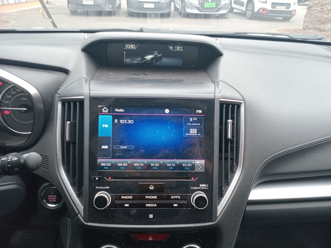 Subaru Impreza — foto 20 de 27