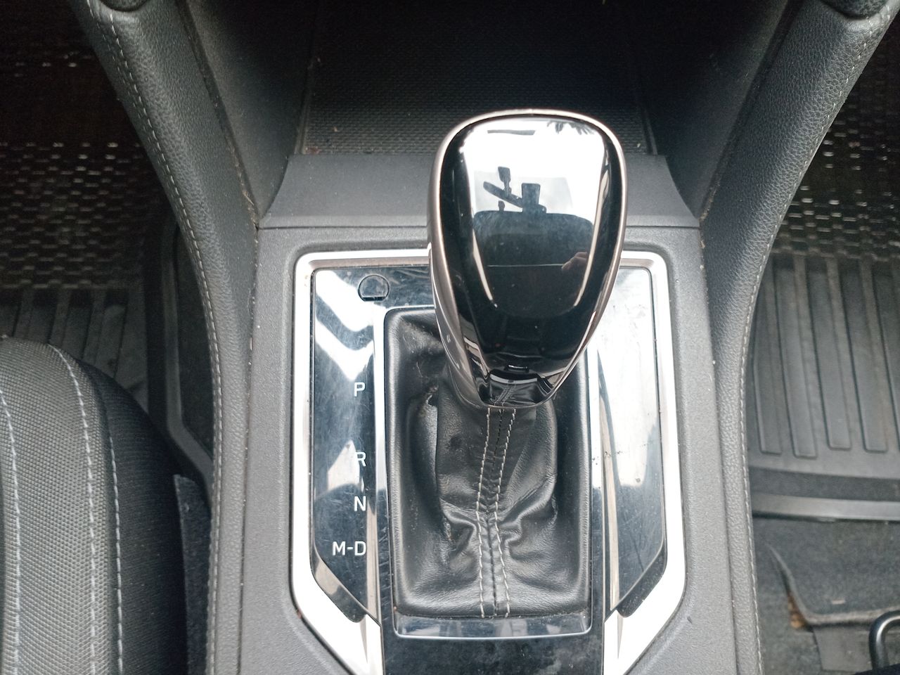 Subaru Impreza — foto 23 de 27