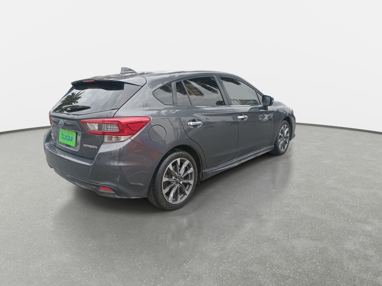 Subaru Impreza — foto 8 de 35
