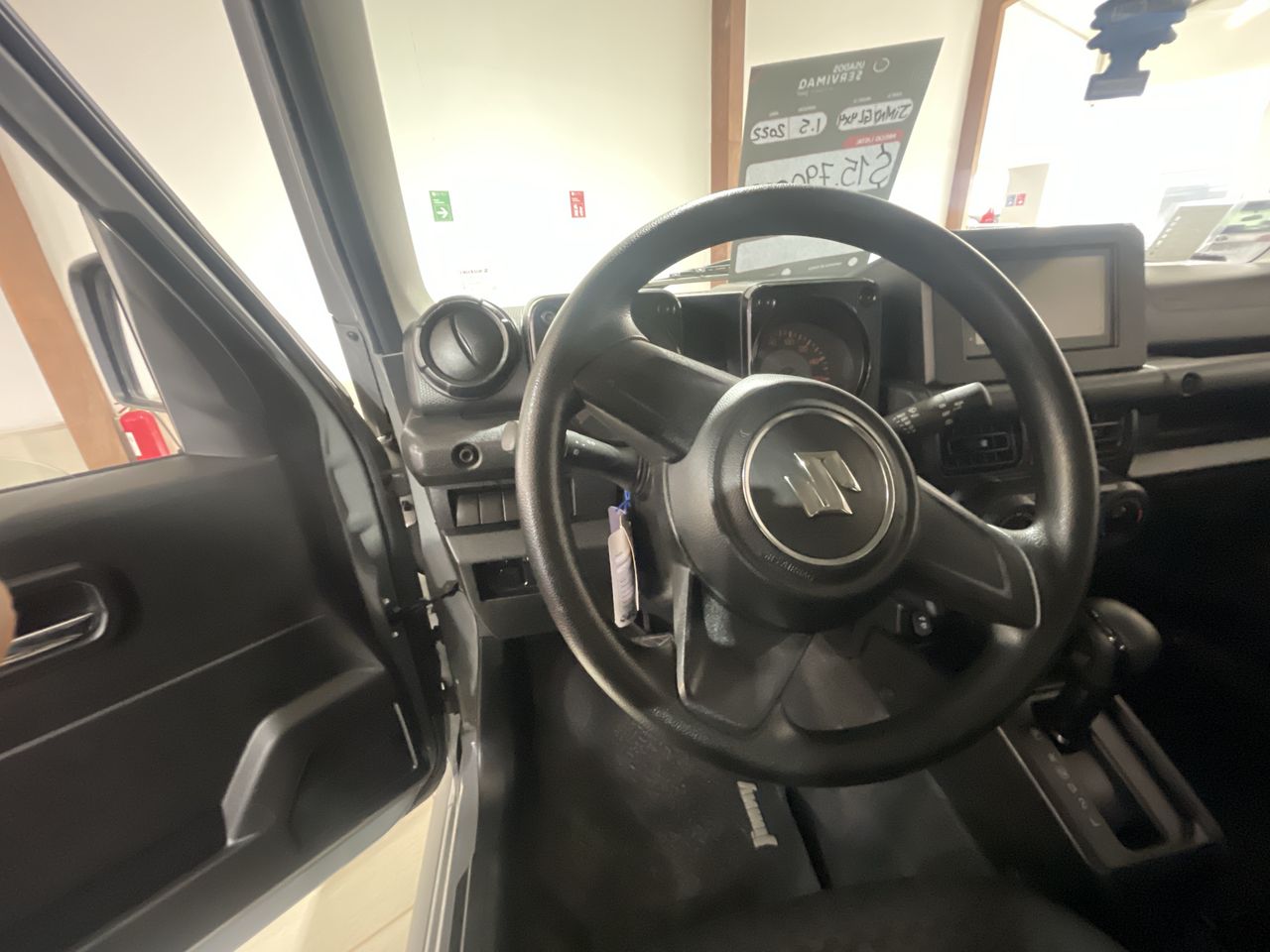 SUZUKI - 26