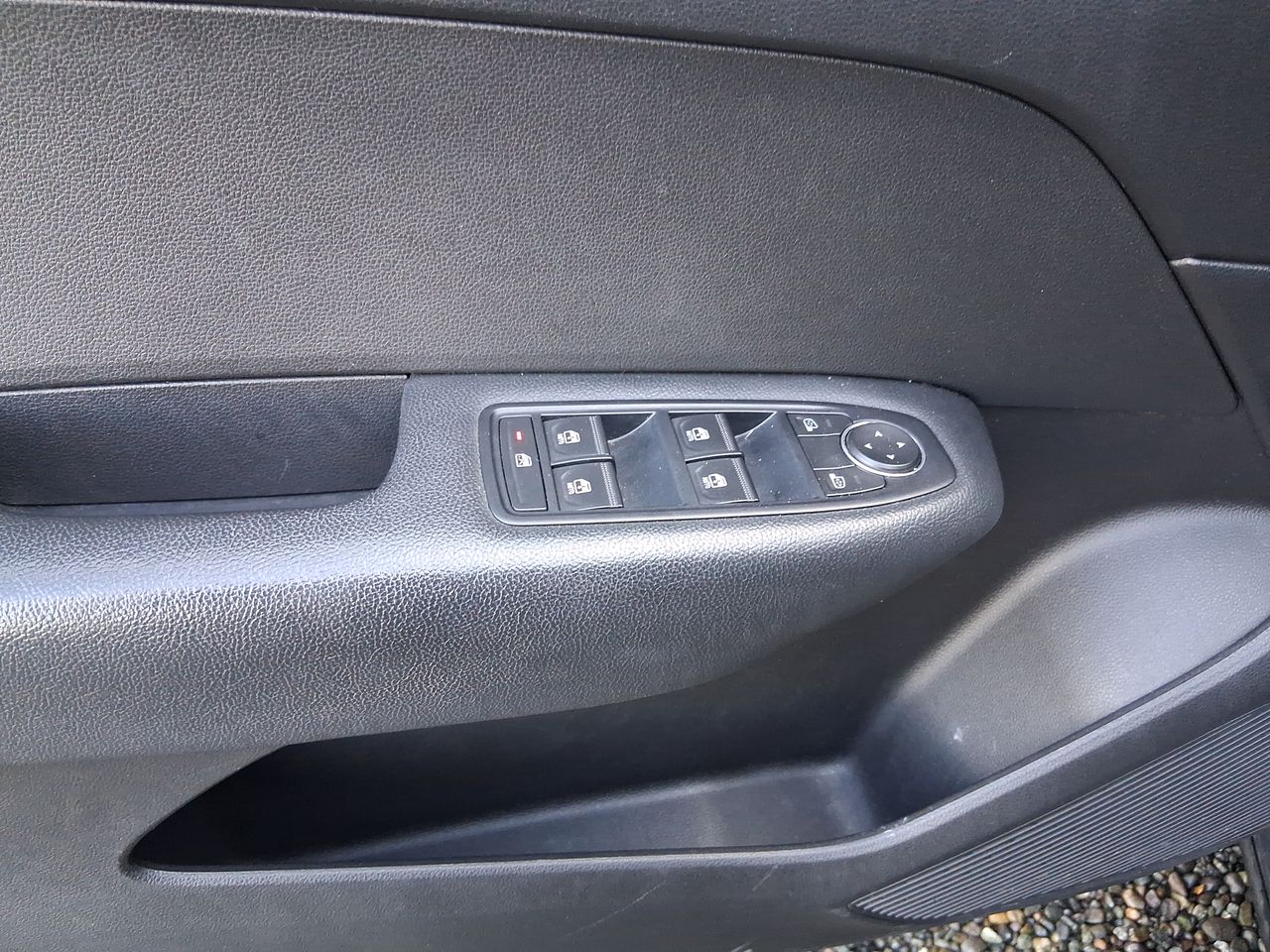 Renault Arkana — foto 15 de 28