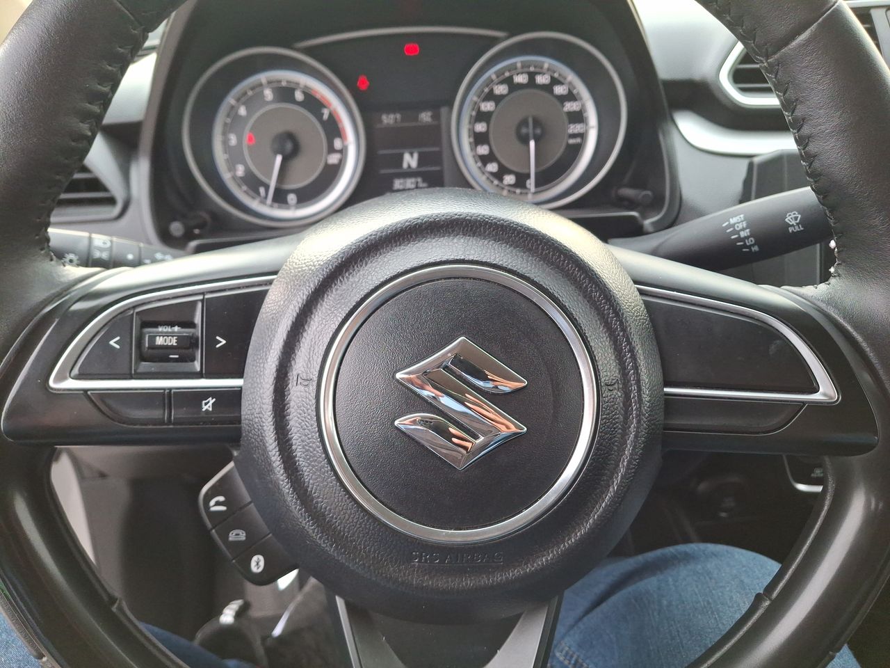 SUZUKI - 24