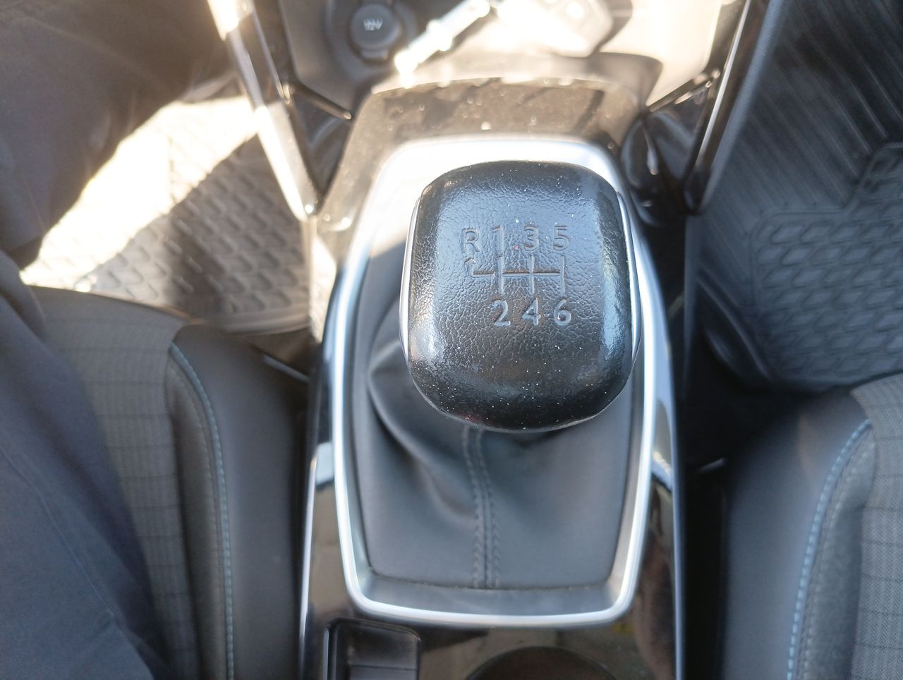 PEUGEOT - 32