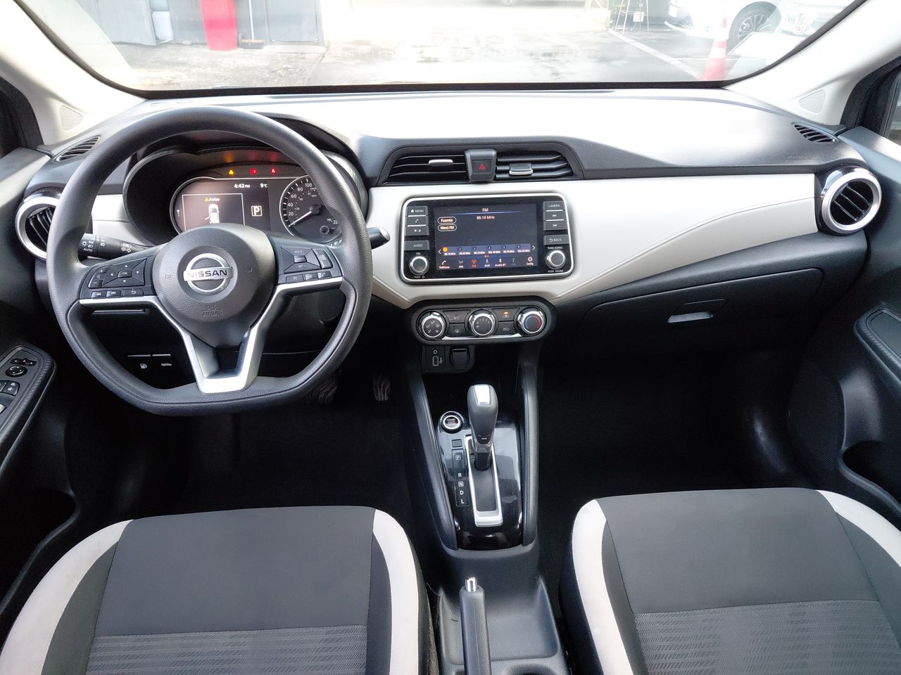 NISSAN - 1