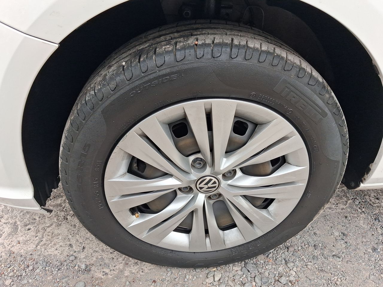 VOLKSWAGEN - 7