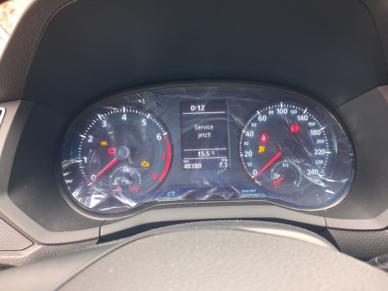 VOLKSWAGEN - 18