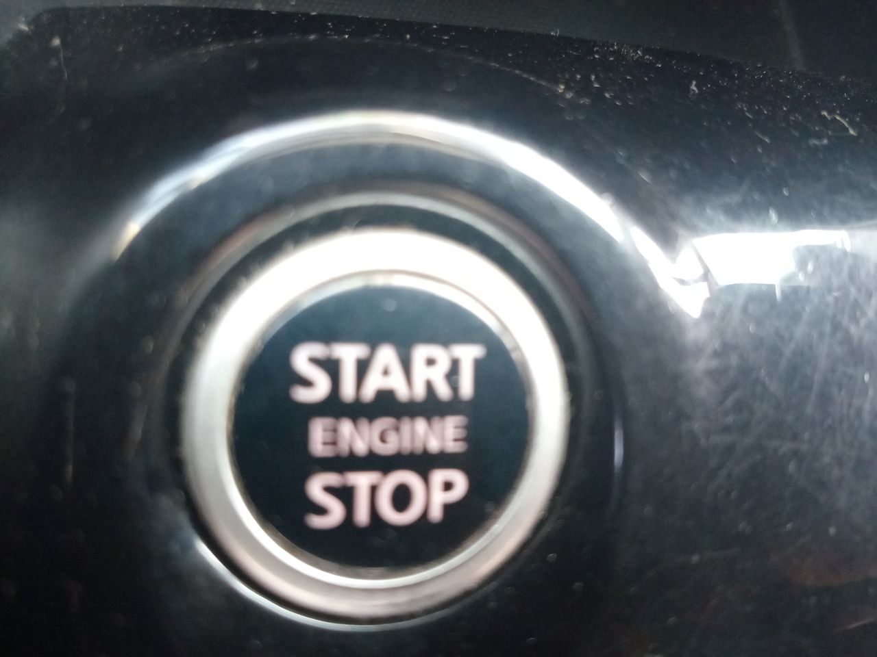 Nissan Versa — foto 24 de 24