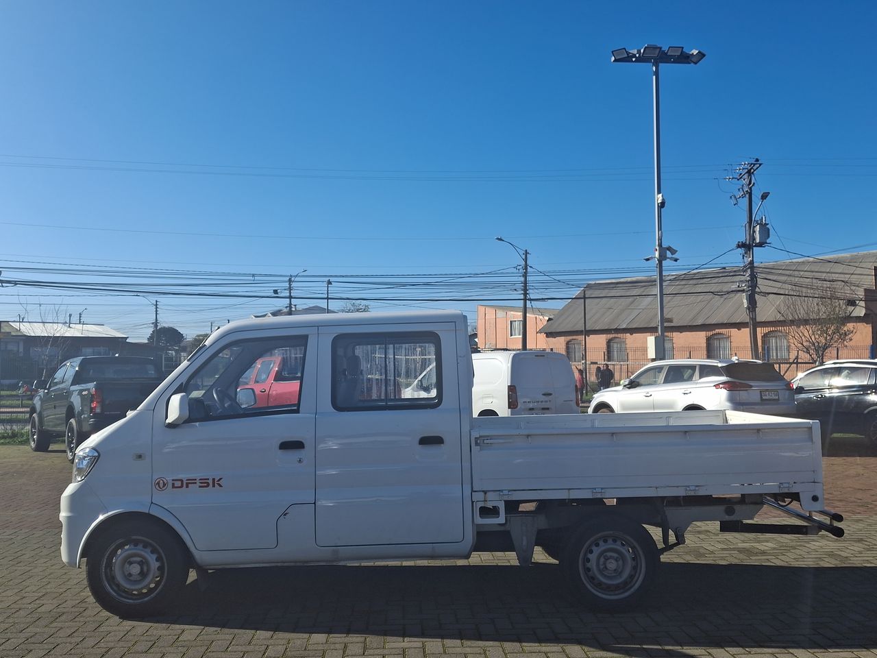 DFSK - 4
