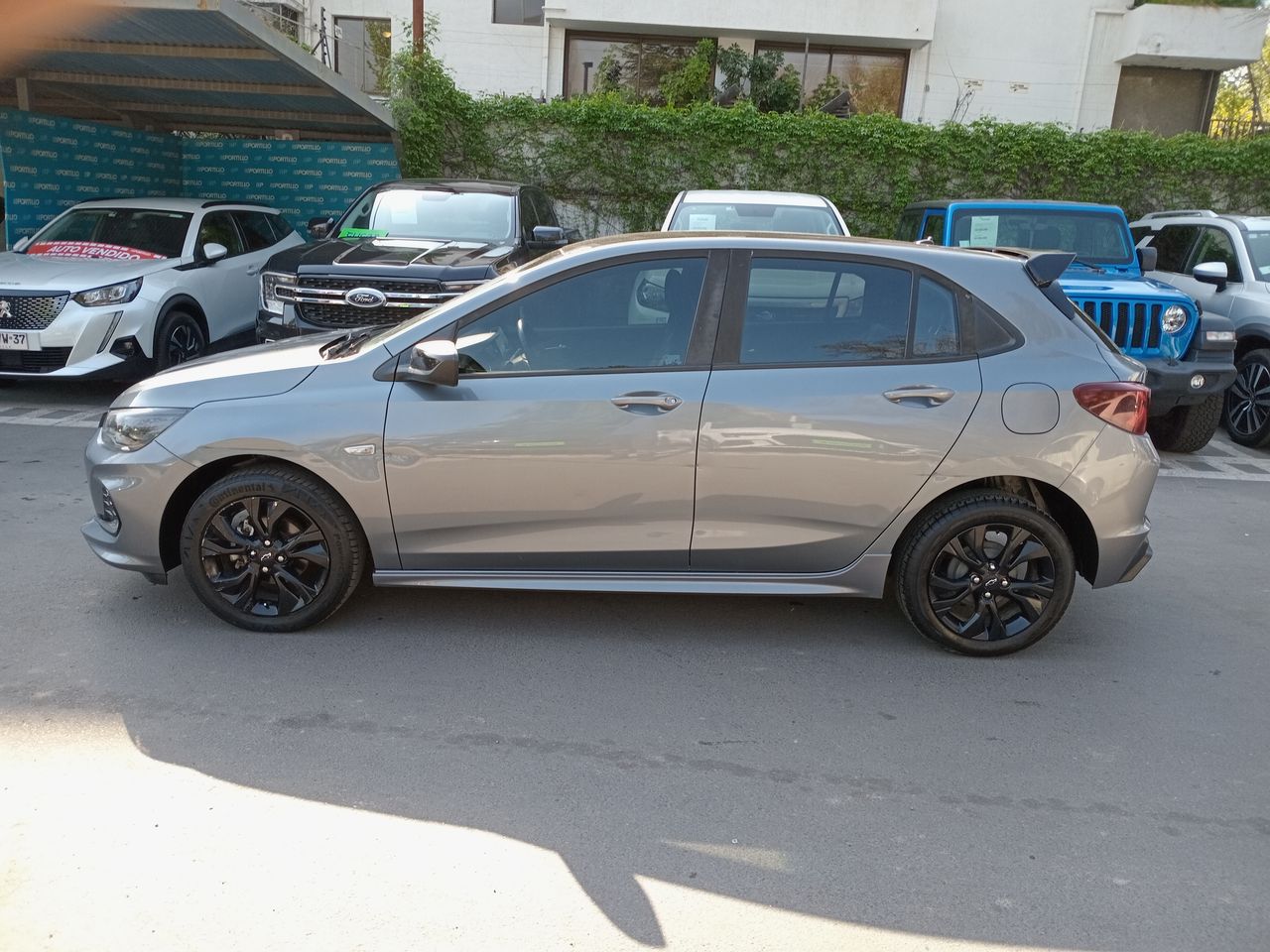 CHEVROLET - 4