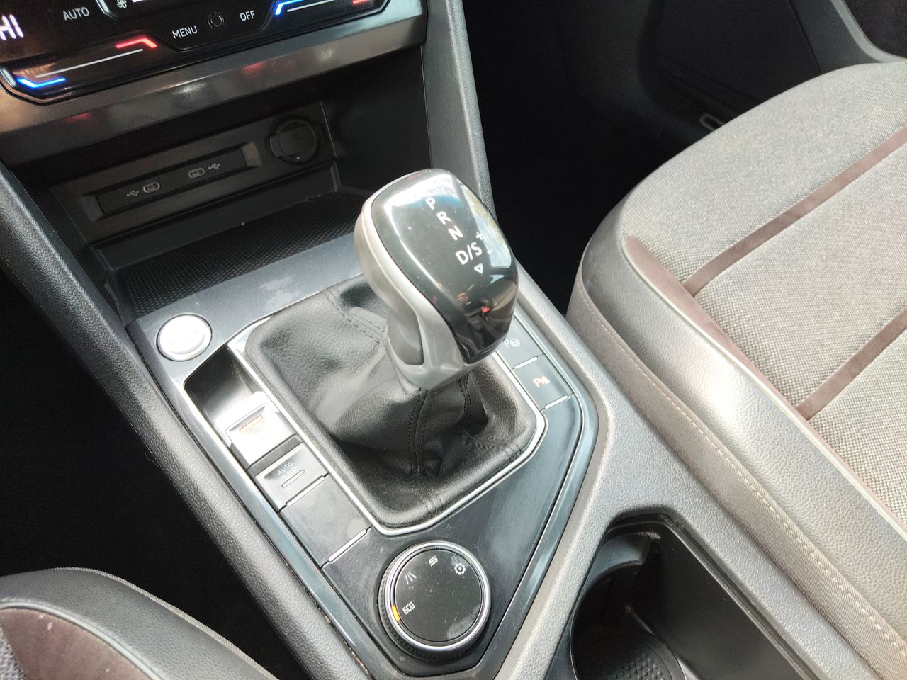 SEAT - 14