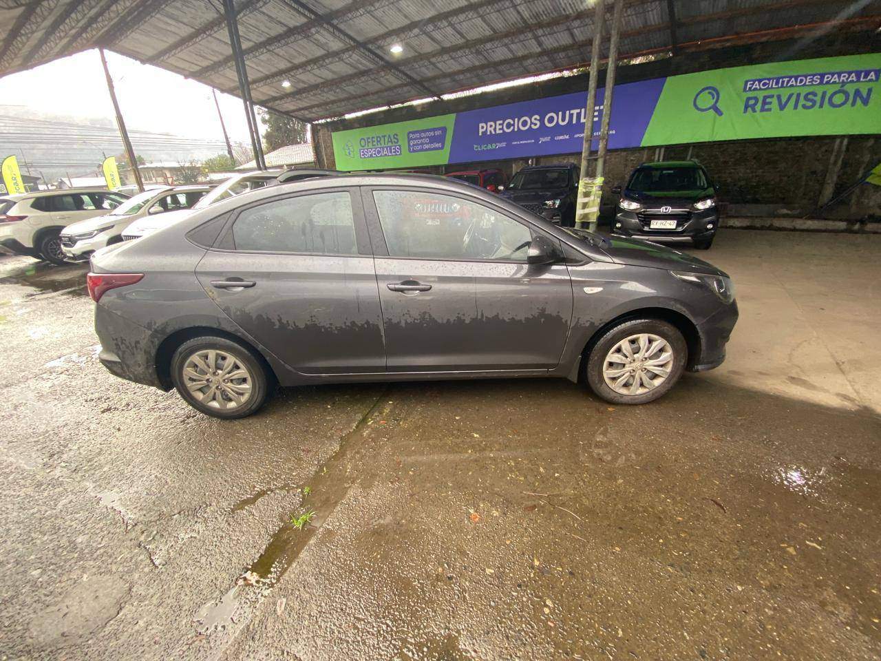HYUNDAI - 2