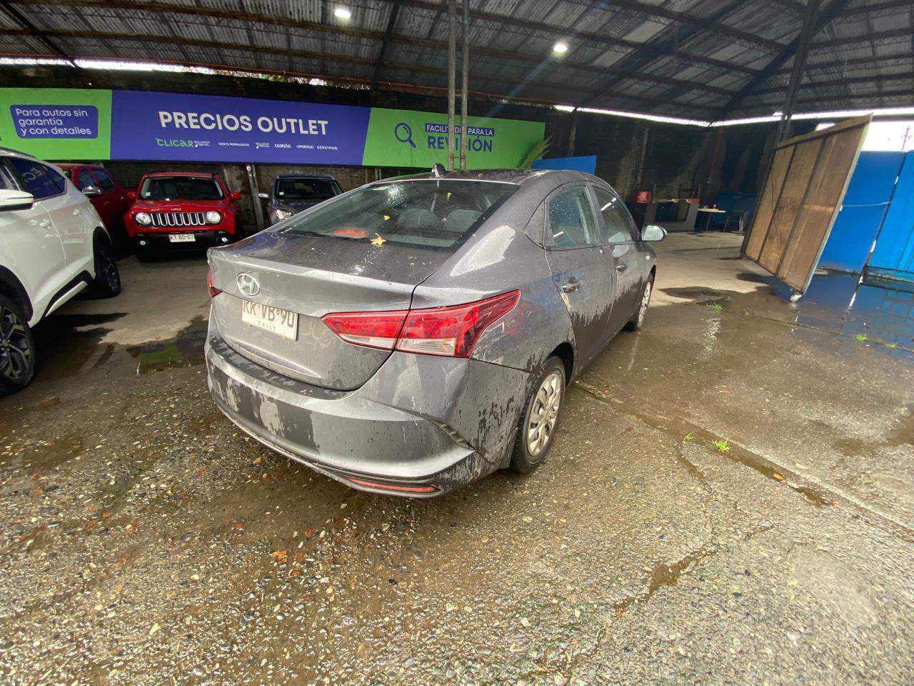 HYUNDAI - 3