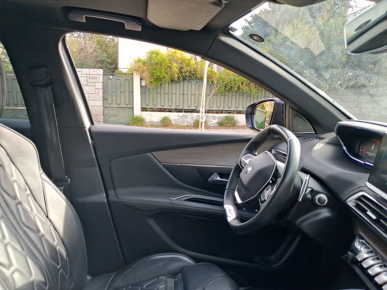 PEUGEOT - 6