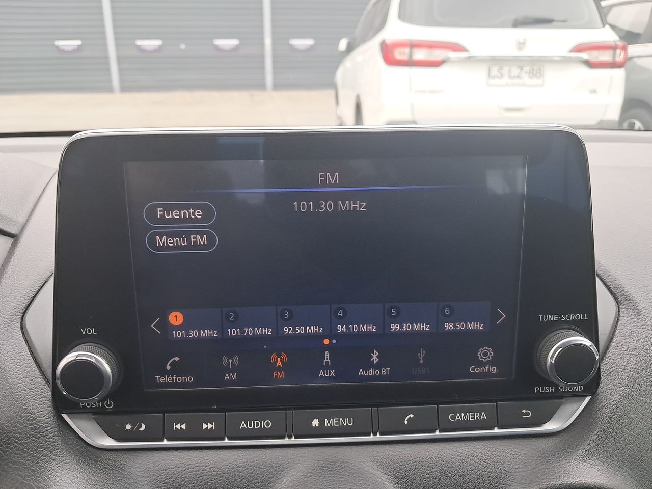 NISSAN - 19