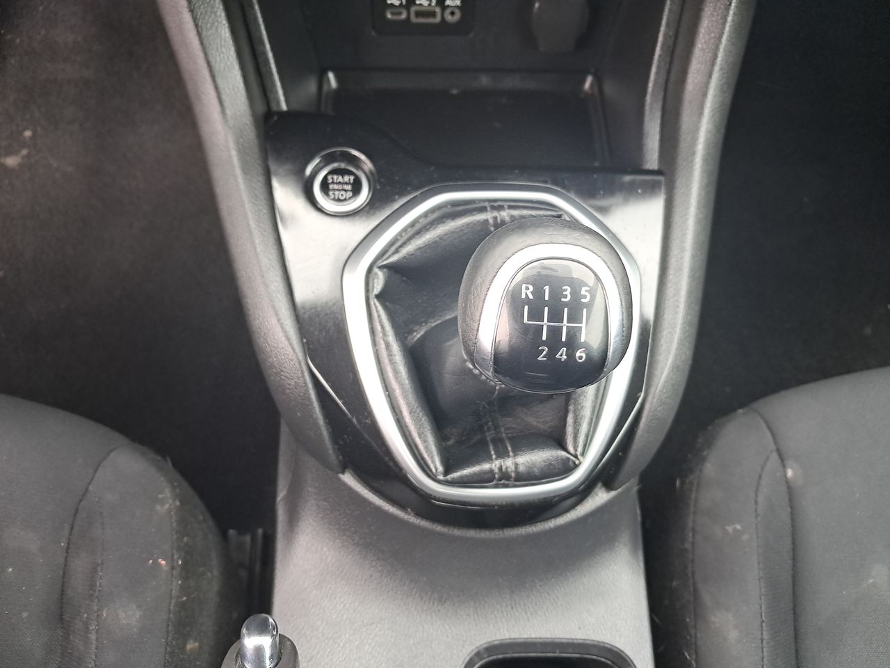 NISSAN - 22