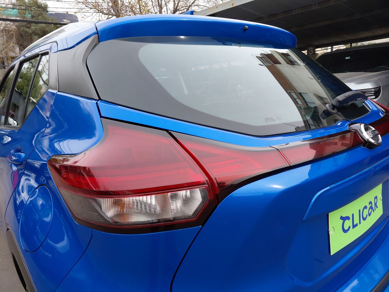 NISSAN - 10