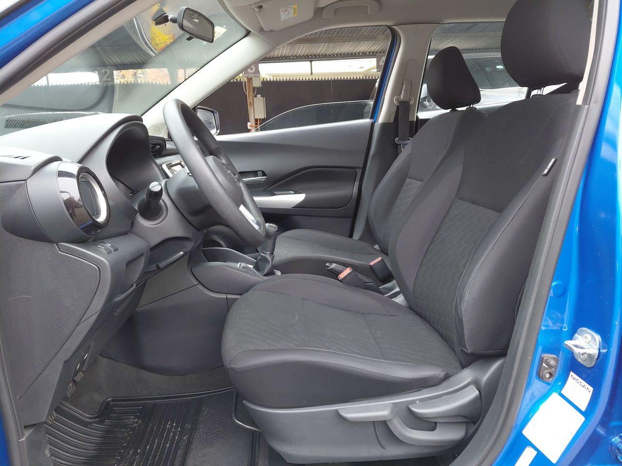 NISSAN - 6