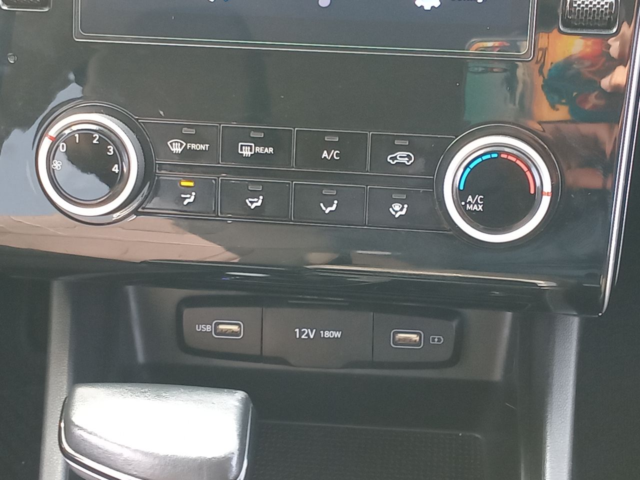 HYUNDAI - 21