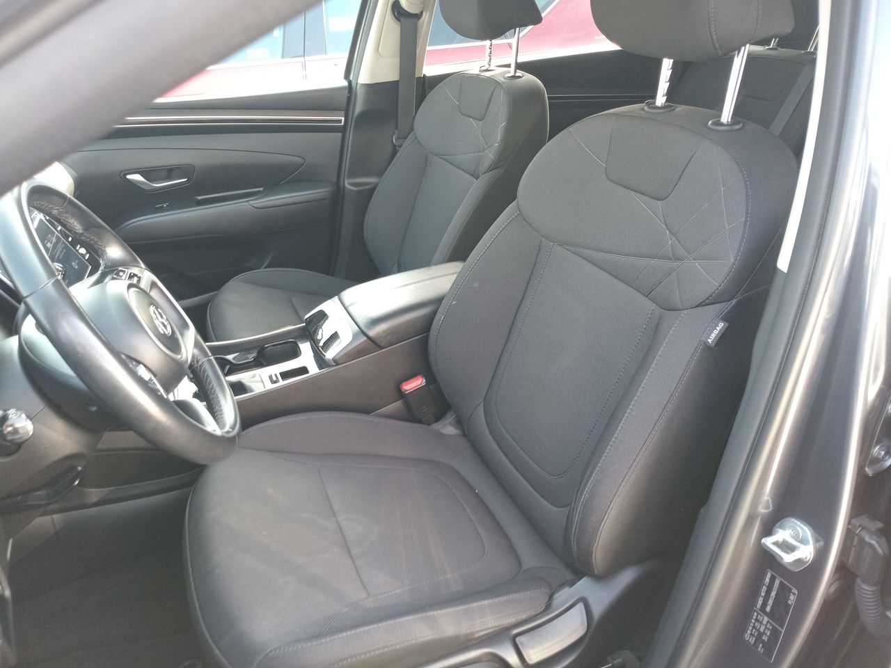 HYUNDAI - 15