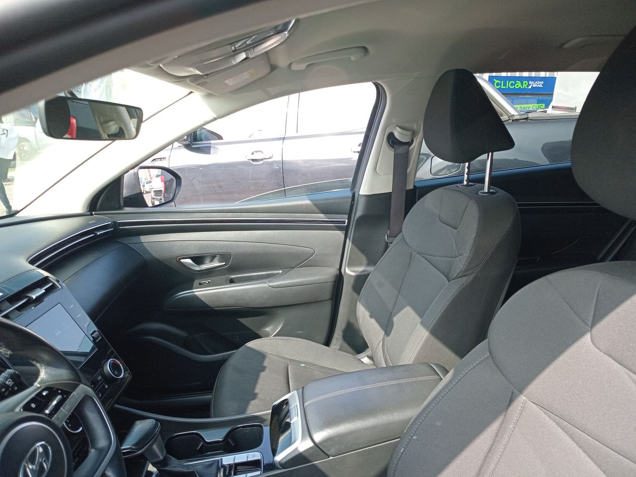 HYUNDAI - 2