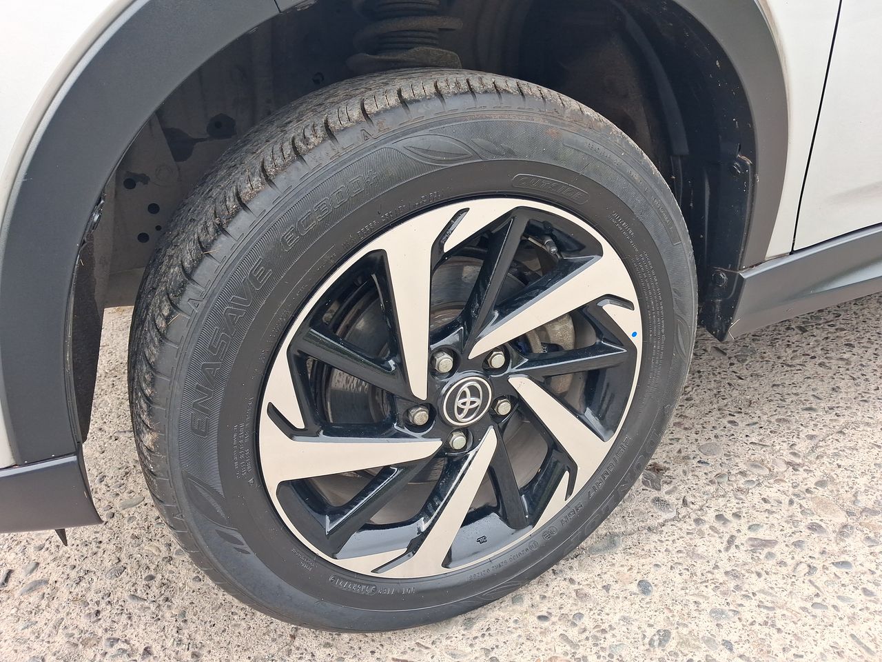 Toyota Rush — foto 16 de 36