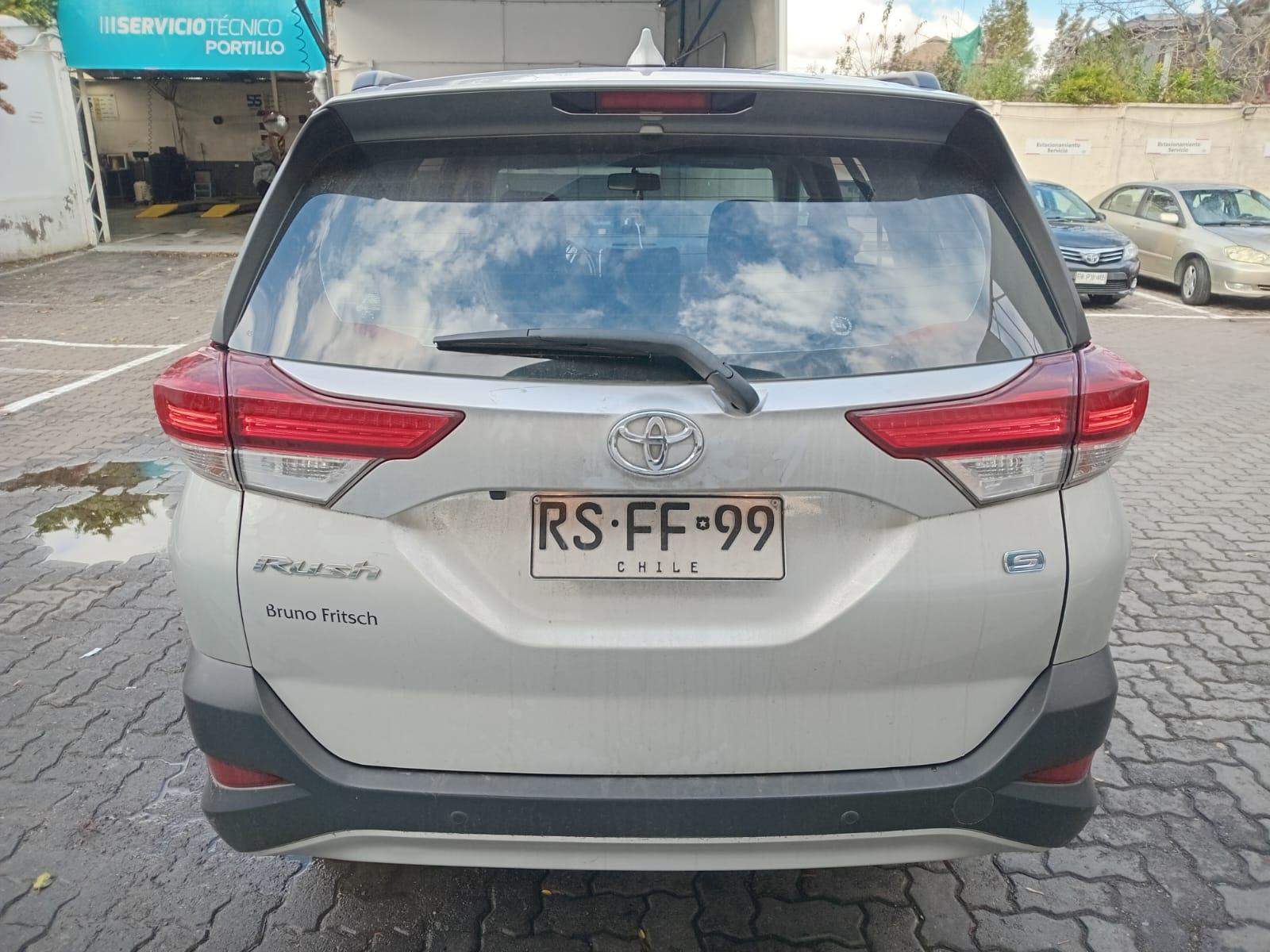 TOYOTA - 4