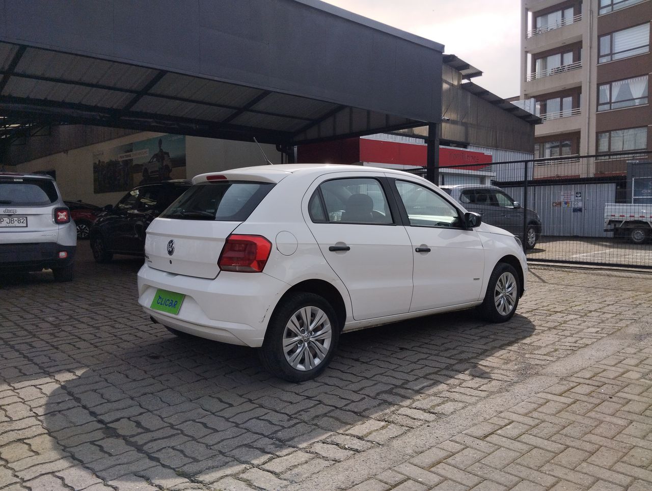 VOLKSWAGEN - 7