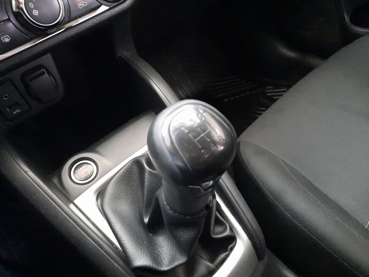 NISSAN - 31