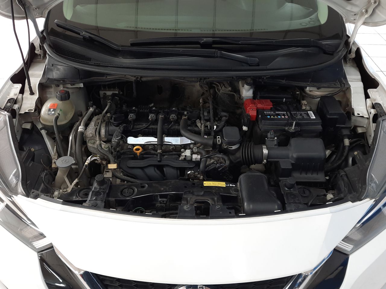 NISSAN - 18