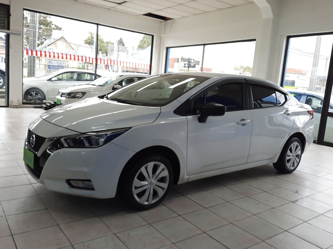 NISSAN - 3