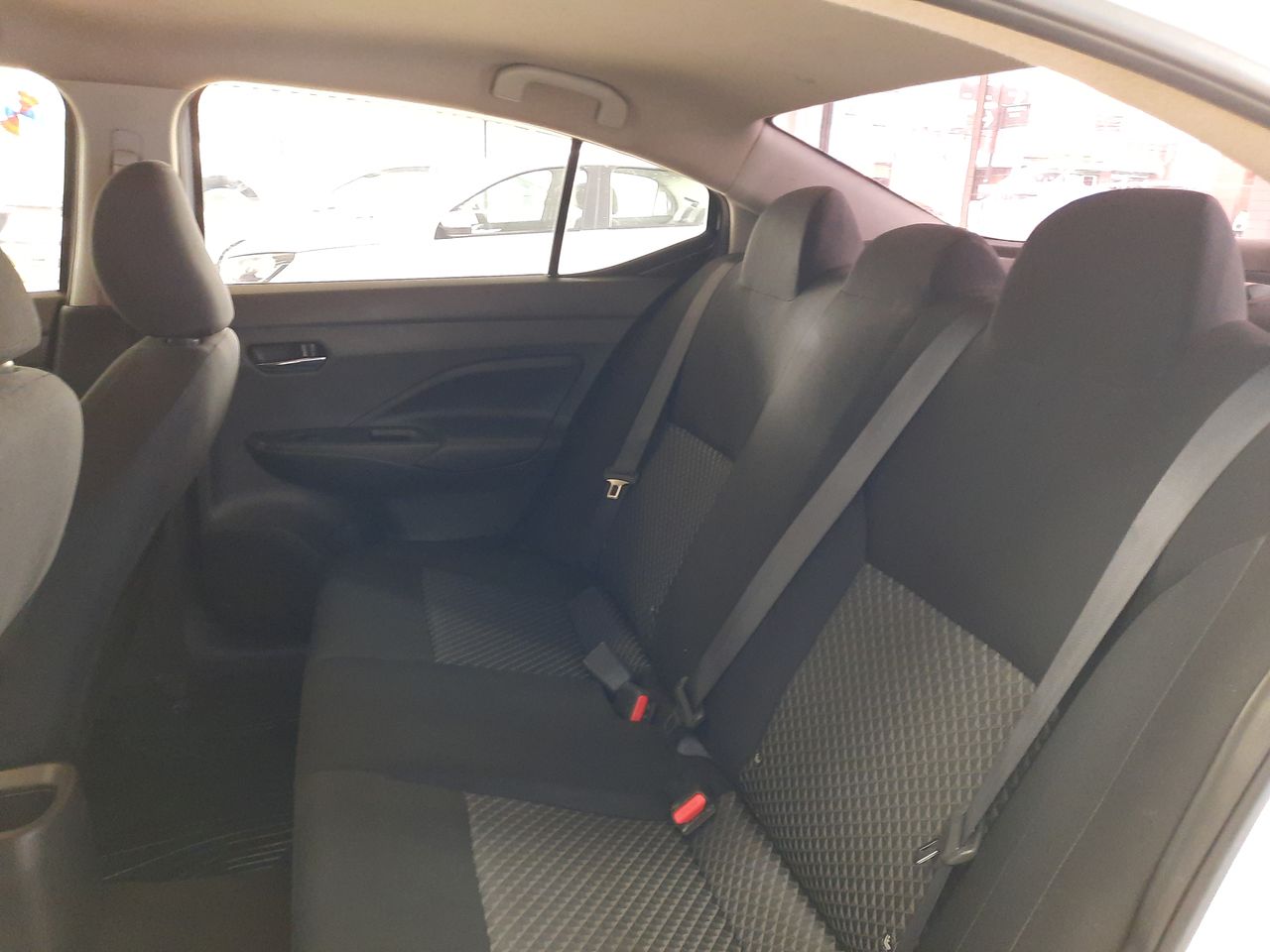 NISSAN - 12