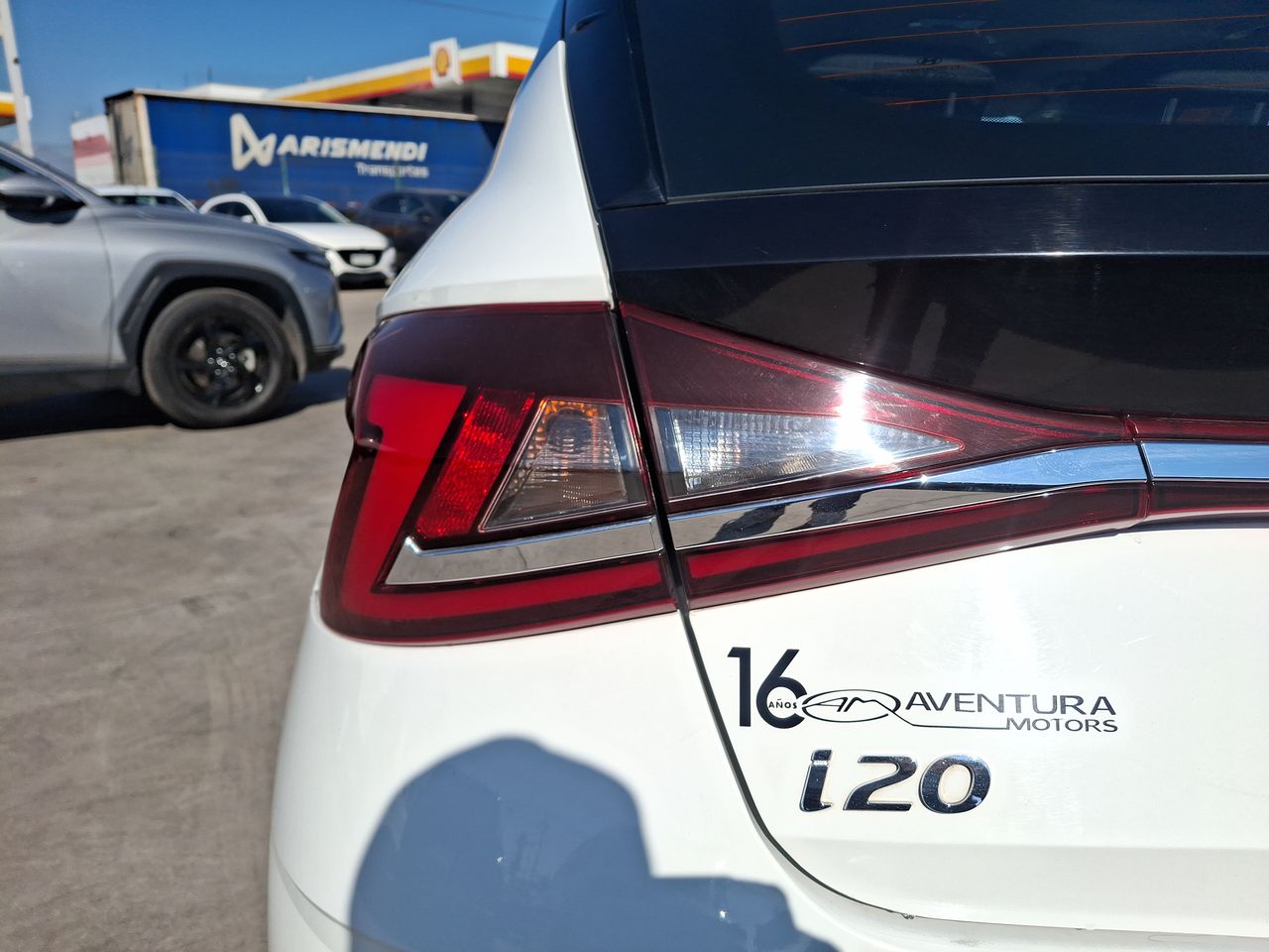 HYUNDAI - 19