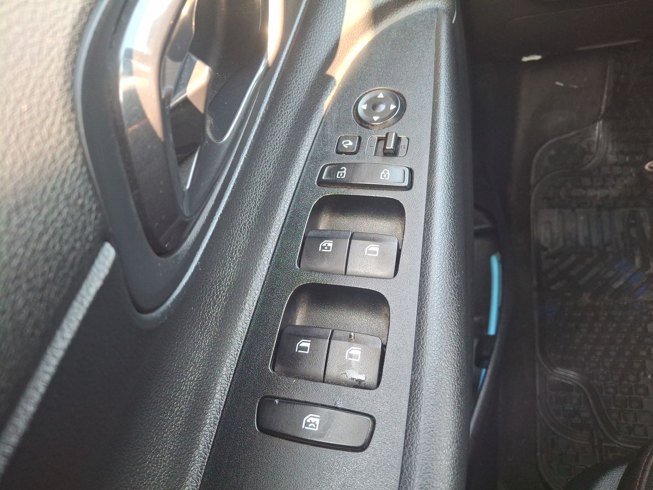 HYUNDAI - 21
