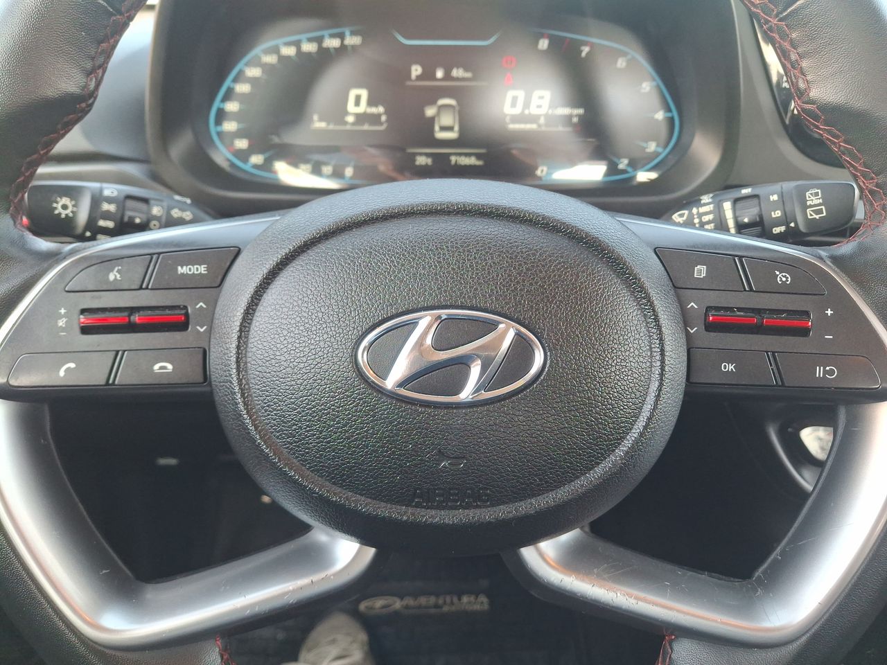 HYUNDAI - 23
