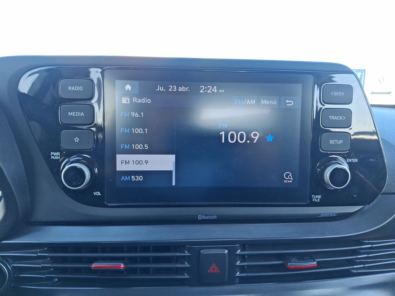 HYUNDAI - 25